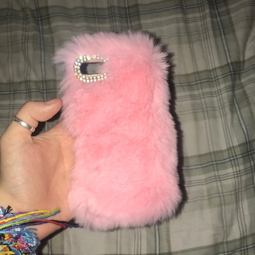 fuzzy i phone 6/7/8 phone case